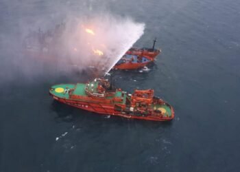 kerch strait ship fire