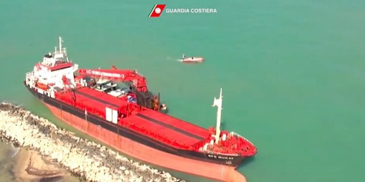 efe murat ship grounded