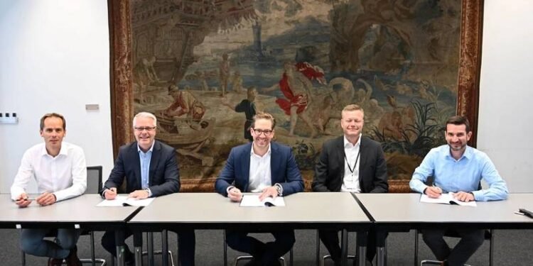 Stena Exploring Dual-fuel Diesel/methanol with MAN, Proman