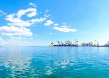 Russian Missiles Hit Ukraine Port