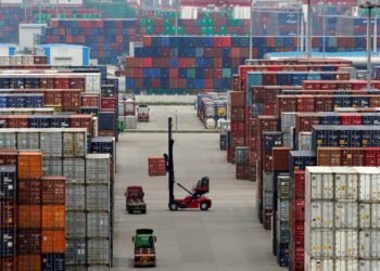 China’s Export Boom to the U.S. Seen Coming to an End in January