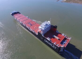 crowly LNG conro Taíno