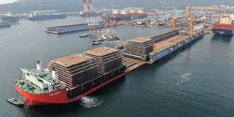 Contract Workers at Daewoo Shipyard Reach Deal to End Strike