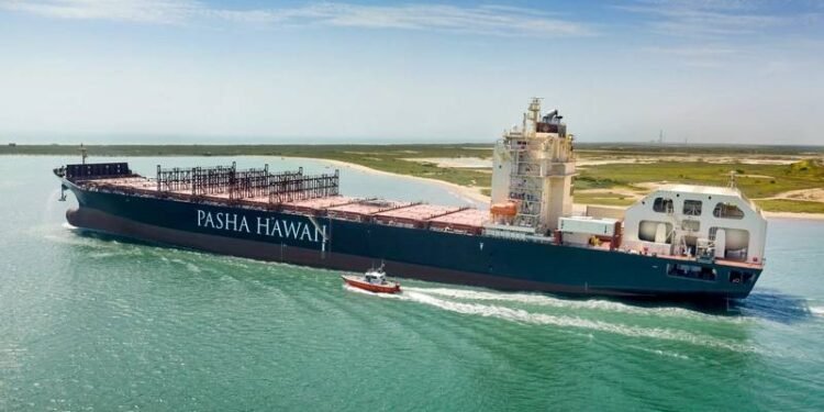 Pasha Hawaii Takes Delivery of LNG-fueled Containership