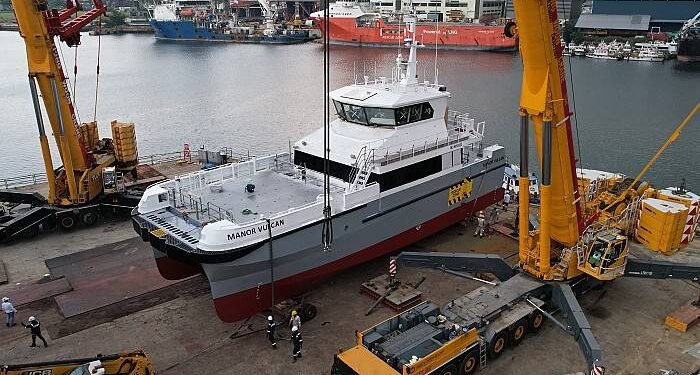 Manor Renewable Energy Orders Two Crew Transfer Vessels from Strategic Marine Manor Renewable Energy Orders Two Crew Transfer Vessels from Strategic Marine