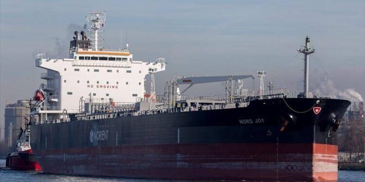 Indonesian Navy Officers Want $375,000 to Release Detained Tanker