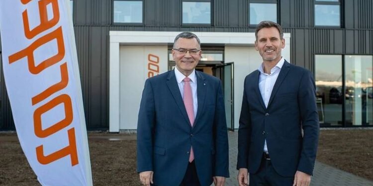 Torqeedo Opens New HQ and Production Facilities