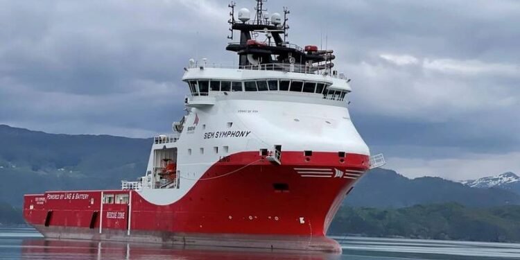 BP Hires Siem Offshore's Battery Hybrid PSV for Operations in Canada