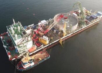 Cable Installation Kicks Off at U.S. First Commercial Scale Offshore Wind Farm