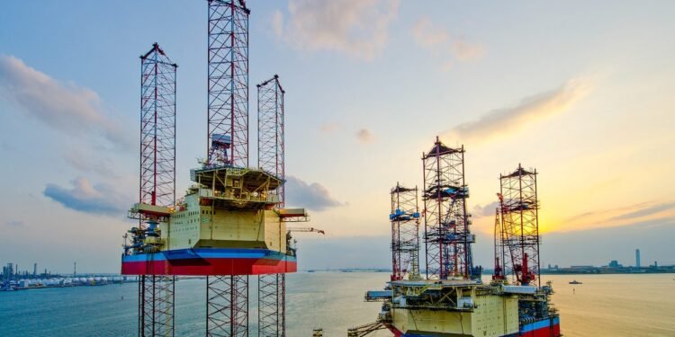 Maersk Said to Plan Drilling Spinoff to Focus on Transport