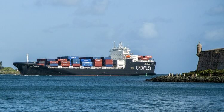 El Coquí arrives in Puerto Rico