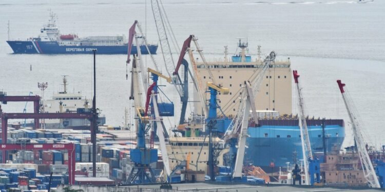 Maersk Sends First Containership Through Arctic Route