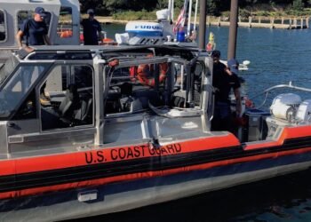 coast guard boats collide