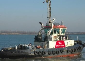 Engines Retrofitted for Methanol are Installed on Antwerp Tug