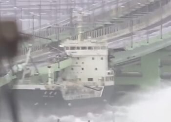 WATCH: Tanker Smashes Bridge as Typhoon Jebi Slams Japan