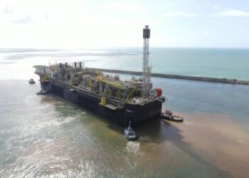 Gallery: Itapu Oil Field FPSO Leaves Shipyard (Brazil)