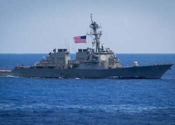 U.S. Warships Pass Through Taiwan Strait Amid China Tensions