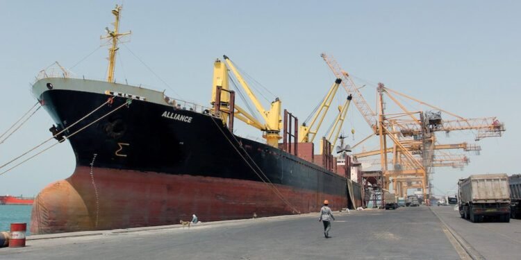 Saudi-Led Alliance Set for Battle Over Yemen’s Biggest Port