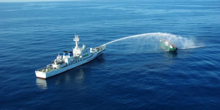 Japanese Fishermen Fear Confrontation with N. Korea Boats as Season Peaks