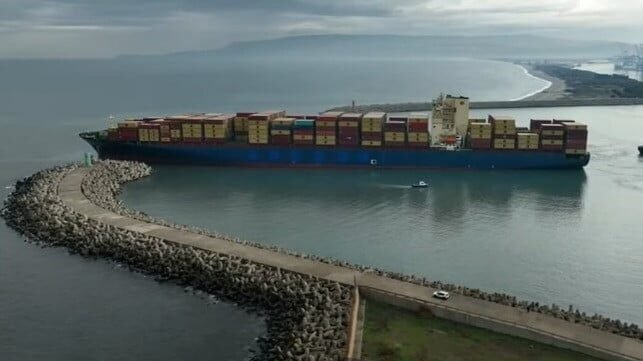 Italian Container Port Reopens After Grounded MSC Boxship is Refloated