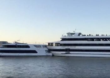 Incident Video: Party Boat Hosting Senior Prom Crashes Into Yacht