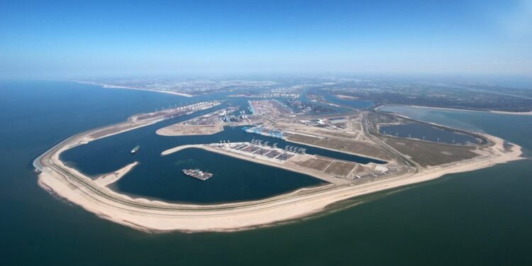 Interview: Port of Rotterdam's Ben van Scherpenzeel Talks Containers, Efficiency, Blockchain and also More port of rotterdam aerial