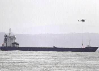Spanish Cargo Ship Aground Near Port of Lisbon