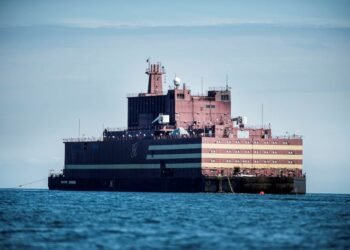 Russia’s First Floating Nuclear Power Plant Arrives in the Arctic