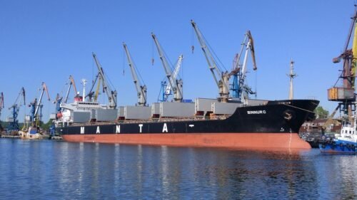 Marlink provides connectivity services for Manta Shipping with support from Ozsay Satellite
