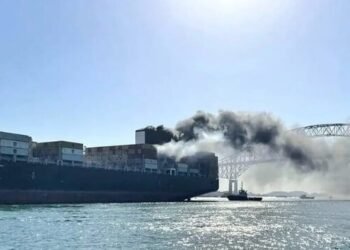 Video: Fire on Containership Near Pacific Entrance to Panama Canal
