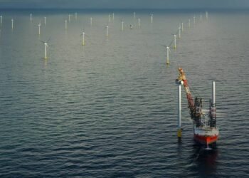 China Faces Wind Turbine and Foundation Installation Vessel Shortage