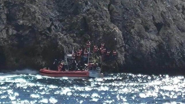 Smugglers Are Abandoning Migrants on Rocky Island in Mona Passage Smugglers Are Abandoning Migrants on Rocky Island in Mona Passage