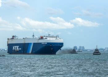 NYK car carrier