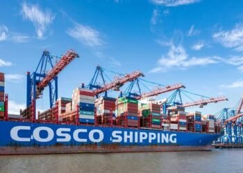 Germany Hashes Out Compromise to Allow Smaller Stake China Port Deal