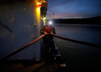 Ohio River Barge Captain