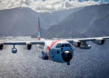 Good Samaritans Rescue Crew of American Longliner Off Hawaii