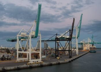 A Better Approach for Emission Reduction at US Ports