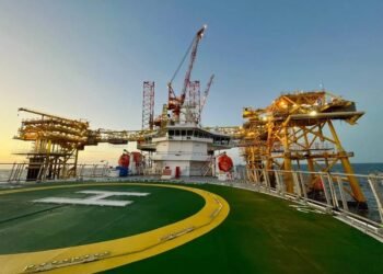 Bibby WaveMaster 1 Helps TotalEnergies' Offshore Workers Get Home for Christmas