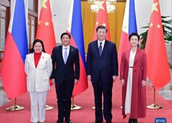 China, Philippines Agree to Handle Disputes Peacefully, Resume Joint Offshore Oil Exploration Talks