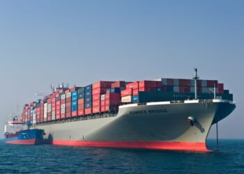 containership bunkering