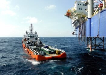 offshore supply vessel
