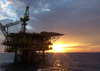 offshore oil platform