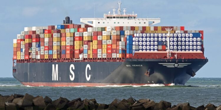 MSC as well as CMA CGM to Upgrade 21 Existing Containerships right into ULCVs msc containership