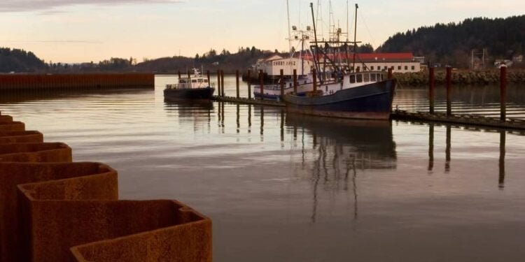 Fishing Vessel Facing $41,000 Fine for AIS Violation