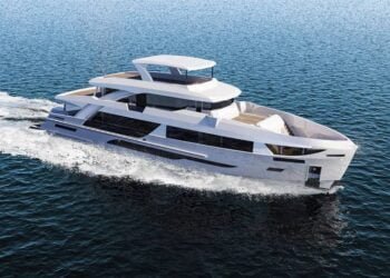 New Company: Lehmann Marine Offers COBRA Battery System