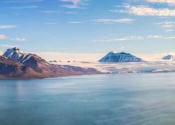 10 Denmark Strait Facts You Might Not Know