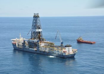 Transocean: Chevron Terminating Contract for Discoverer Clear Leader Drillship