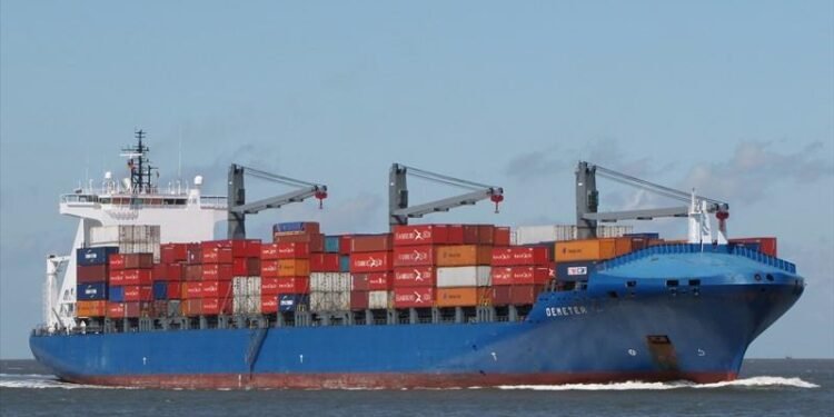 Six Crew Kidnapped from German-Owned Containership Off Nigeria