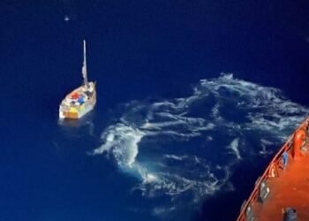 American Mariners Rescue 12 Migrants Adrift at Sea Off Louisiana