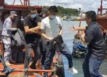 Philippines Releases Seven Crewmembers From Suspicious Chinese Ship